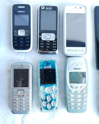 ✅Lotto 10 Cellulari Nokia Vintage Originali