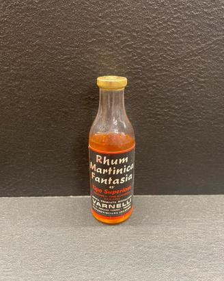 Bottiglia Mignon Varnelli Rhum Martinica Fantasia