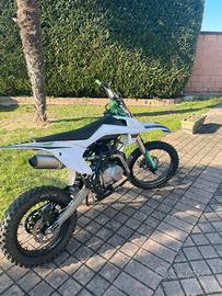 Pit bike 125