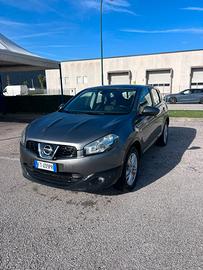 Nissan qashqai 2013