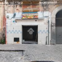 NEGOZIO A SAN GIORGIO A CREMANO