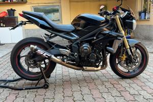 Triumph Street Triple 675
