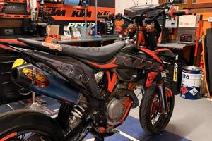 KTM 500 EXC-F Six Days 2021-Motard-Kit completo