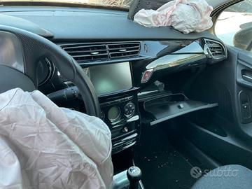 Schermo AutoRadio Navigatore Citroen C3 2015