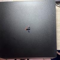 Playstation 4 Pro 1TB + 3 giochi