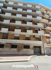 Appartamento di 161 m² con 4 locali a Reggio Calab