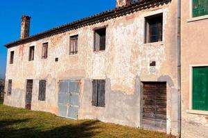 Rustico / Casale di 800 m² con più di 5 locali e b