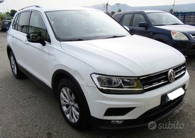 Volkswagen Tiguan 2.0 TDI SCR DSG Business BlueMot