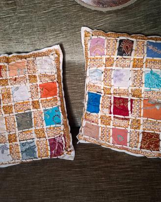 Coppia Cuscini Etnici Patchwork Ricamati