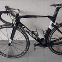 Bici da corsa Wilier Cento1 Air in carbonio,