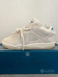 Adidas BadBo 1.0 Bad Bunny Resilience taglia 44