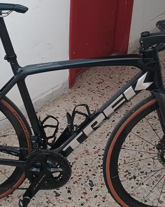 Trek emonda slr 9  con misuratore di potenza 