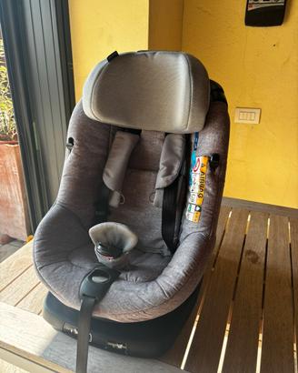 Seggiolino auto girevole AxissFix Plus Bebèconfort