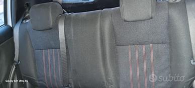 INTERNO 5 PORTE ALFA 147 Q2