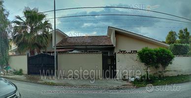 Villa o villino Ardea [A4310589]