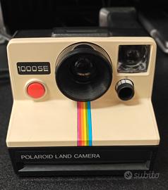 Polaroid 1000 SE Land Camera
