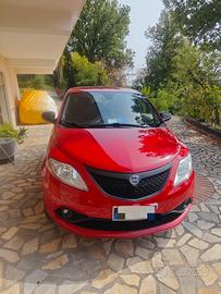 Lancia Ypsilon 1.2 69 CV 5 porte GPL