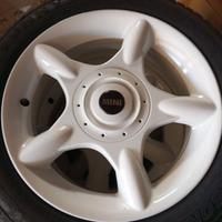 Cerchi in lega originali MINI 16" con pneumatici