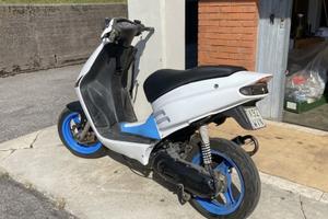 aprilia sr 50