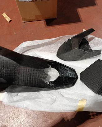 Carbonio Husqvarna Nuda 900