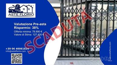 Immobile in asta di 77 m² con più di 5 locali a Ma