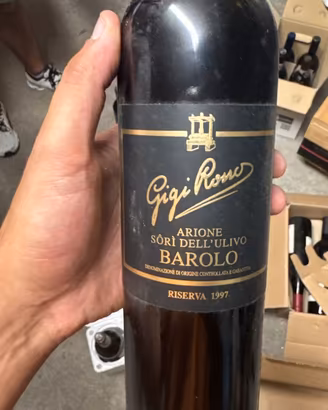 VINO BAROLO ARIONE SÔRÌ DELL'ULIVO RISERVA 1997