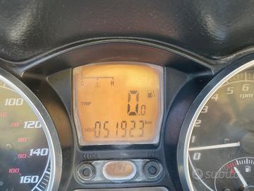 MP3 250