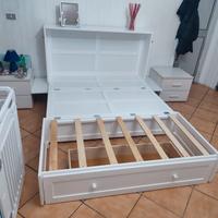 Letto a scomparsa una piazza e mezza