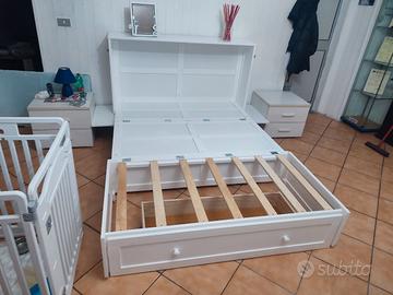 Letto a scomparsa una piazza e mezza