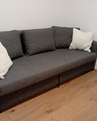 Divano letto Ikea Friheten  3 posti