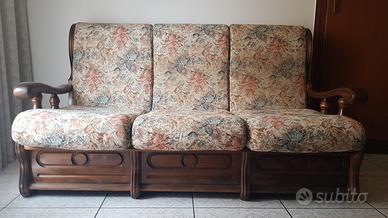 Divano classico in legno e 2 poltrone