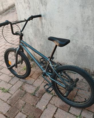  BMX  20" 