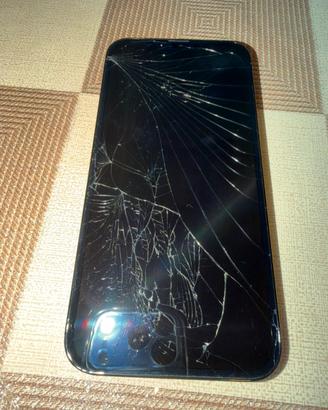 iPhone 13 Pro Max - con vetro crepato