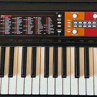 Yamaha PSR-F51