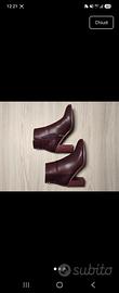 Stivaletto simil pelle bordeaux da donna con tacco