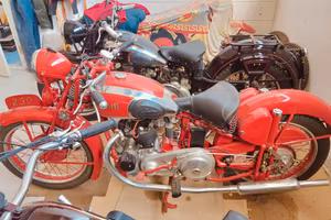 Moto Guzzi ,bsa