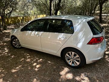 Wolskwagen golf 7 tsi Blu Motion 1.2-110cv