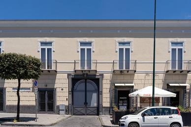 Locale commerciale - Torre del Greco