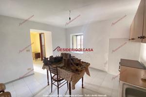Casa, Sant'Angelo di Brolo.