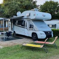 Camper CARADO A461 (Allestimento CAPRON - HYMER)