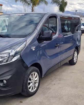 Opel VIVARO 6 POSTI 1.6 MJT 120 CV -AUTOCARRO