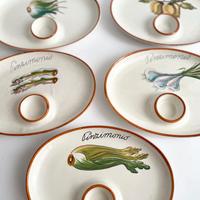 Piatti di ceramica ovali vintage dipinti a mano