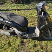Kymco People s 200 2008