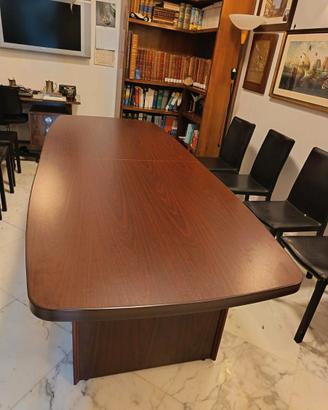 Tavolo per sala riunioni. Misura: 250 x 100