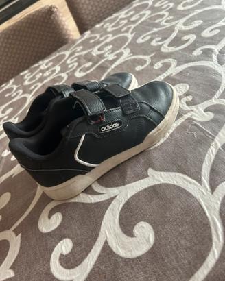 Scarpe bambino adidas nere taglia 32