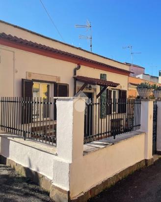 4 LOCALI A ROMA