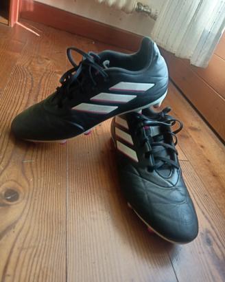 Scarpe da calcio Adidas nere