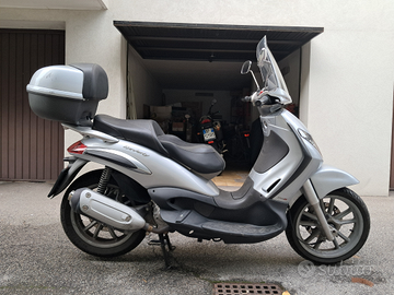 Scooter Beverly 250, anno 2007