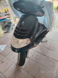 Piaggio Hexagon 125 LX