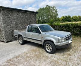 Mazda 4x4 pick-up 4/5 posti B-2500 1997 4wd